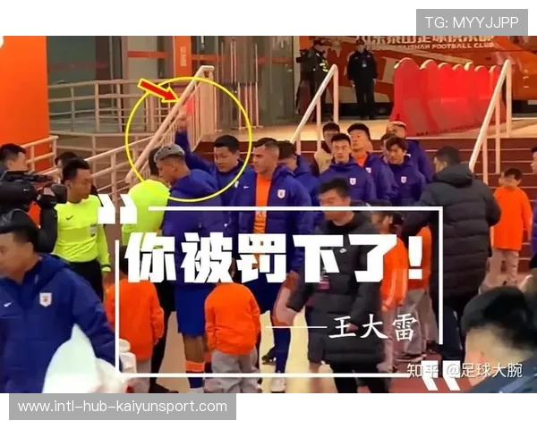 排球男队主帅怒拍战术板，队员瞬间爆发逆转